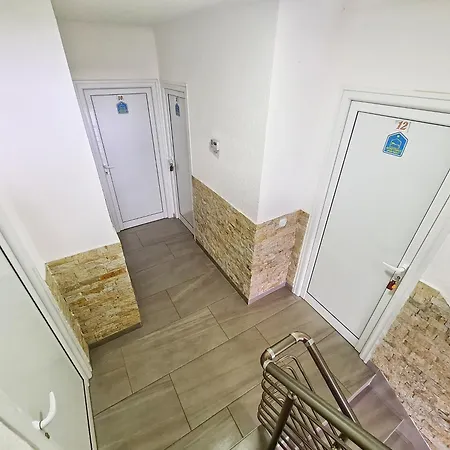 Apartment Aleksandra 2 7 *